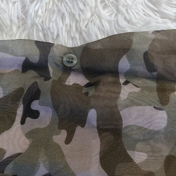 Lola made in Italy camo beach cover up - Picture 8 of 8